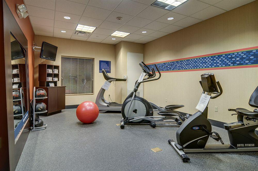 Hampton Inn & Suites Nashville At Opryland Екстериор снимка