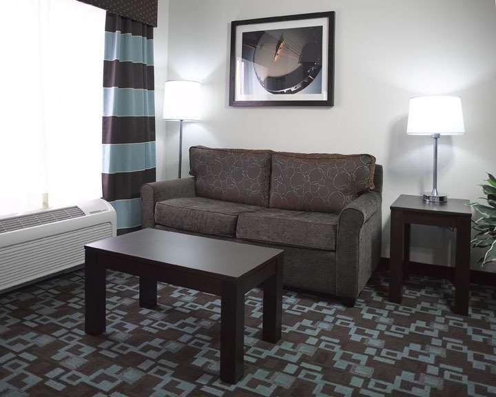 Hampton Inn & Suites Nashville At Opryland Стая снимка