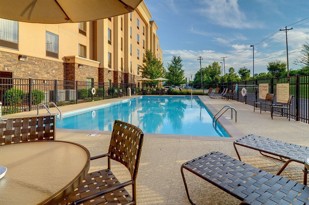 Hampton Inn & Suites Nashville At Opryland Екстериор снимка